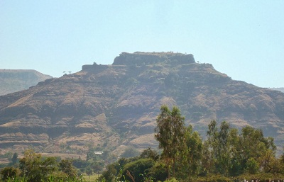 Tathavde/Santoshgad-Fort