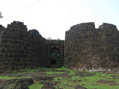 Mandangad-Fort